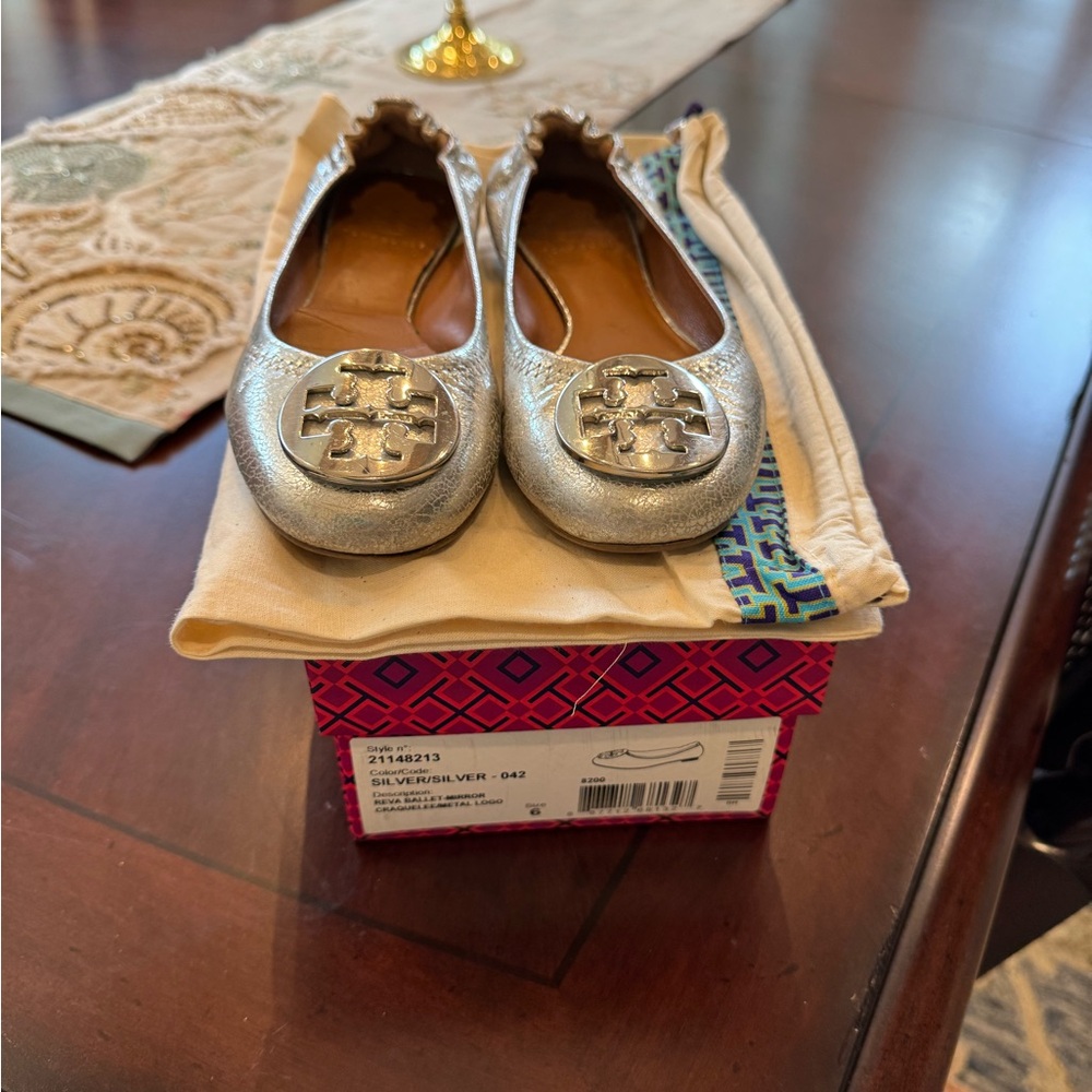 Tory Burch Metallic Silver Flats
